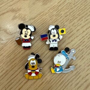 Disney Character Enamel Pins Set